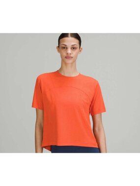 NWOT Lululemon Tough Training Crewneck T-Shirt